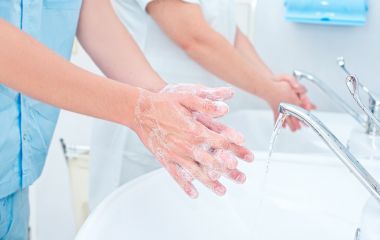 Дезинфицирующие средства для рук